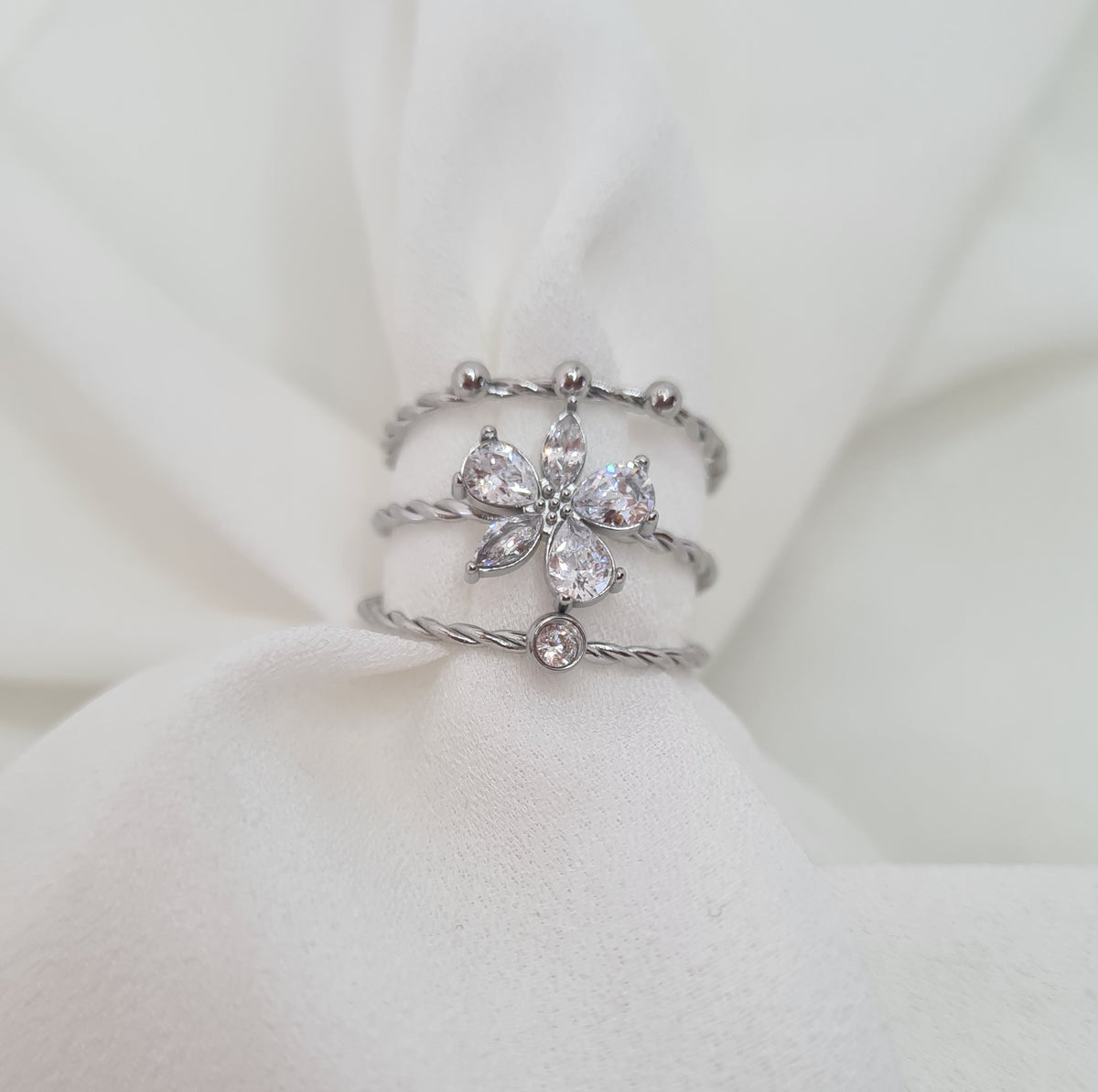 Bague MIA