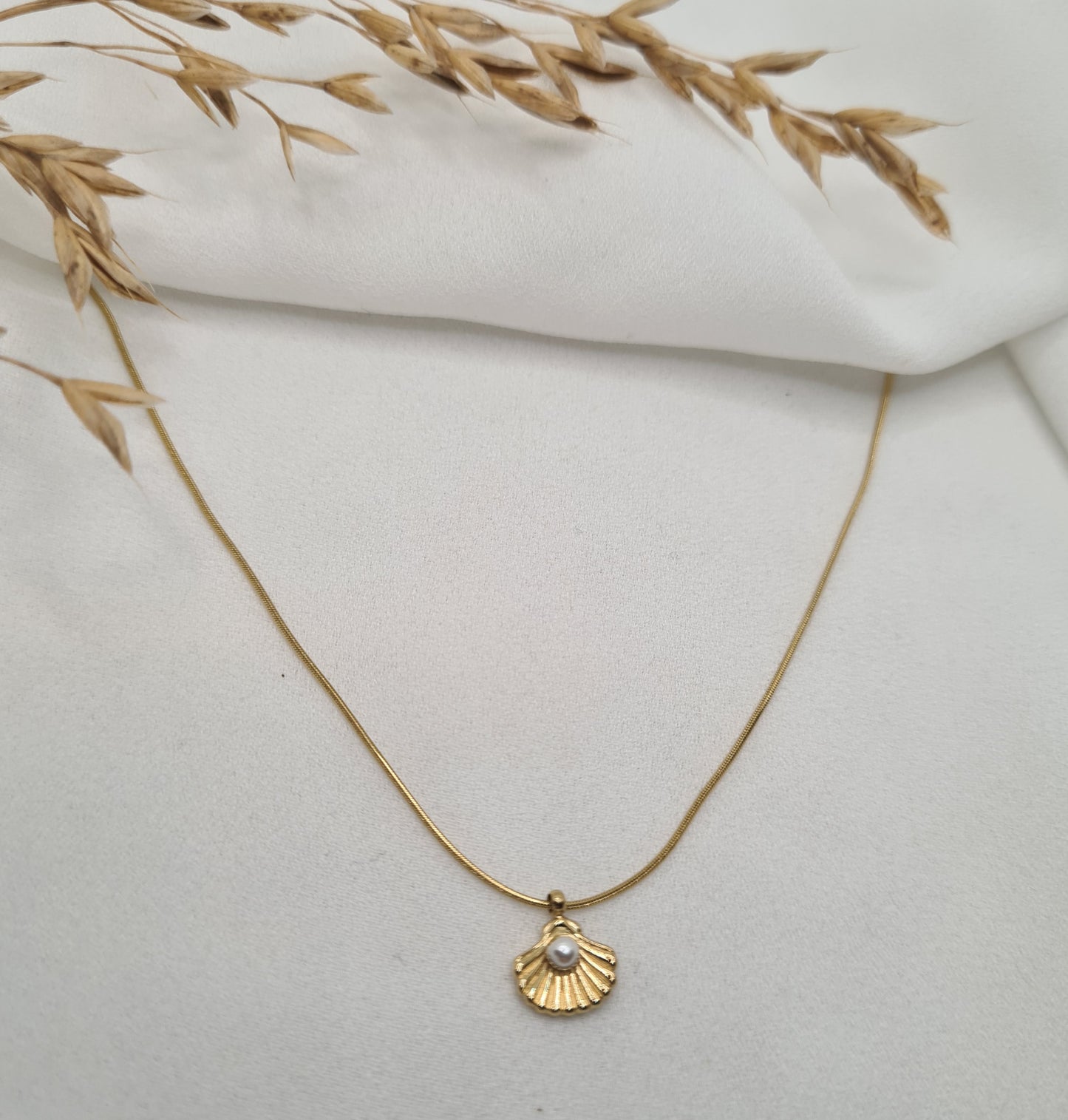 Collier SHELL