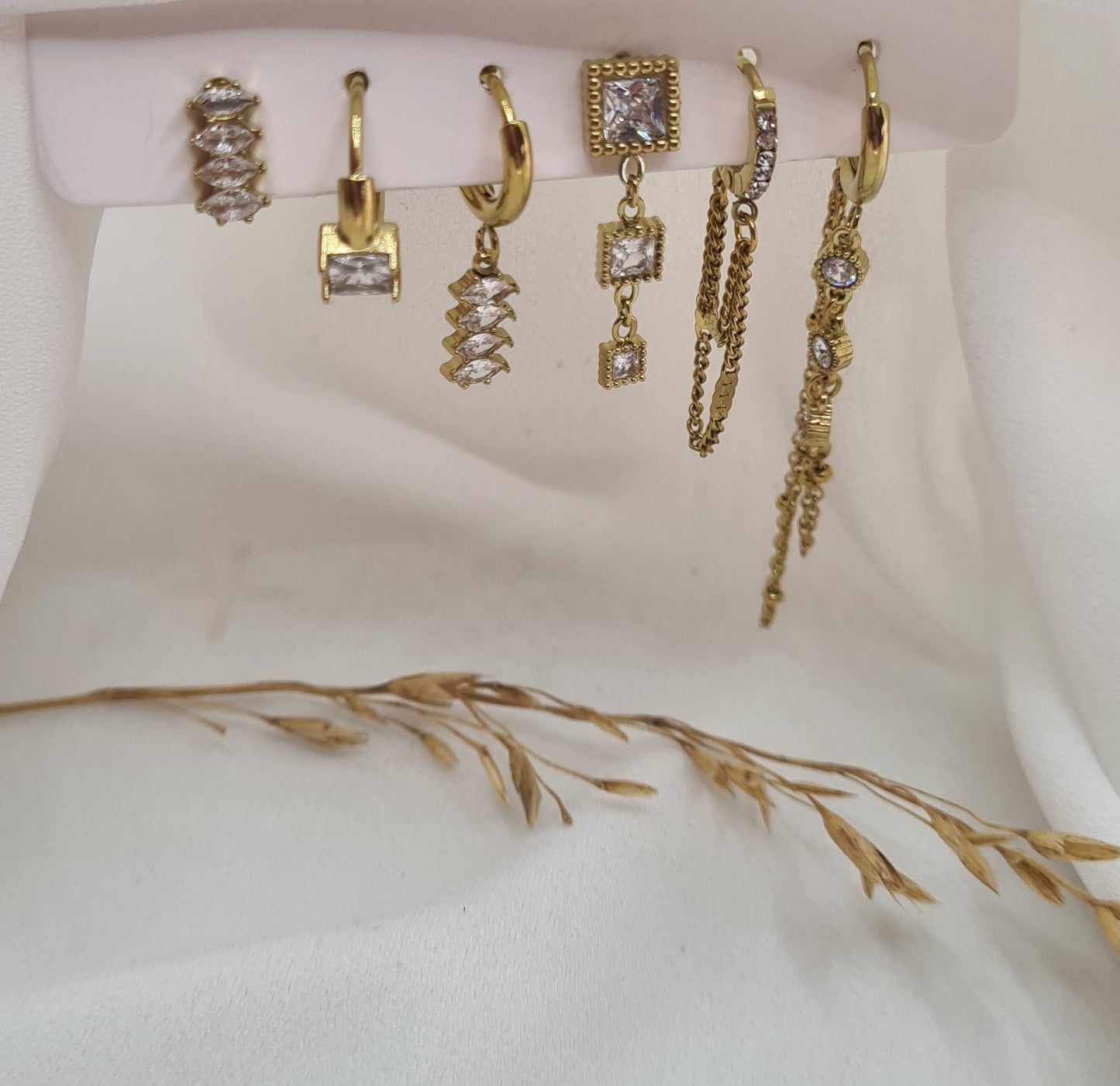 Lot de 6 boucles d'oreilles ANDREA