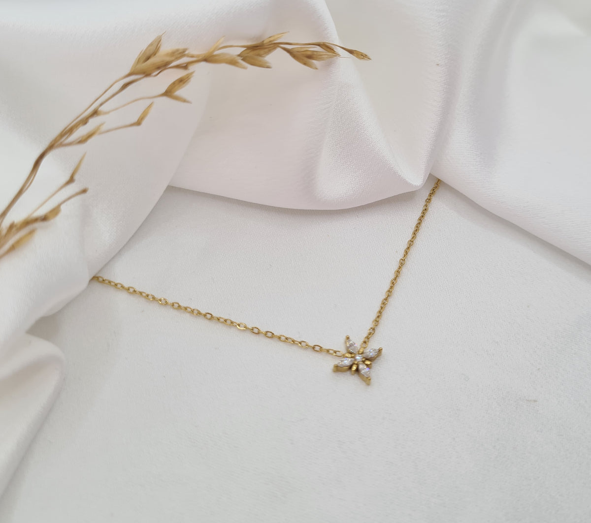 Collier CHLOE