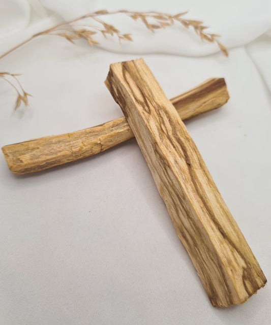 PALO SANTO