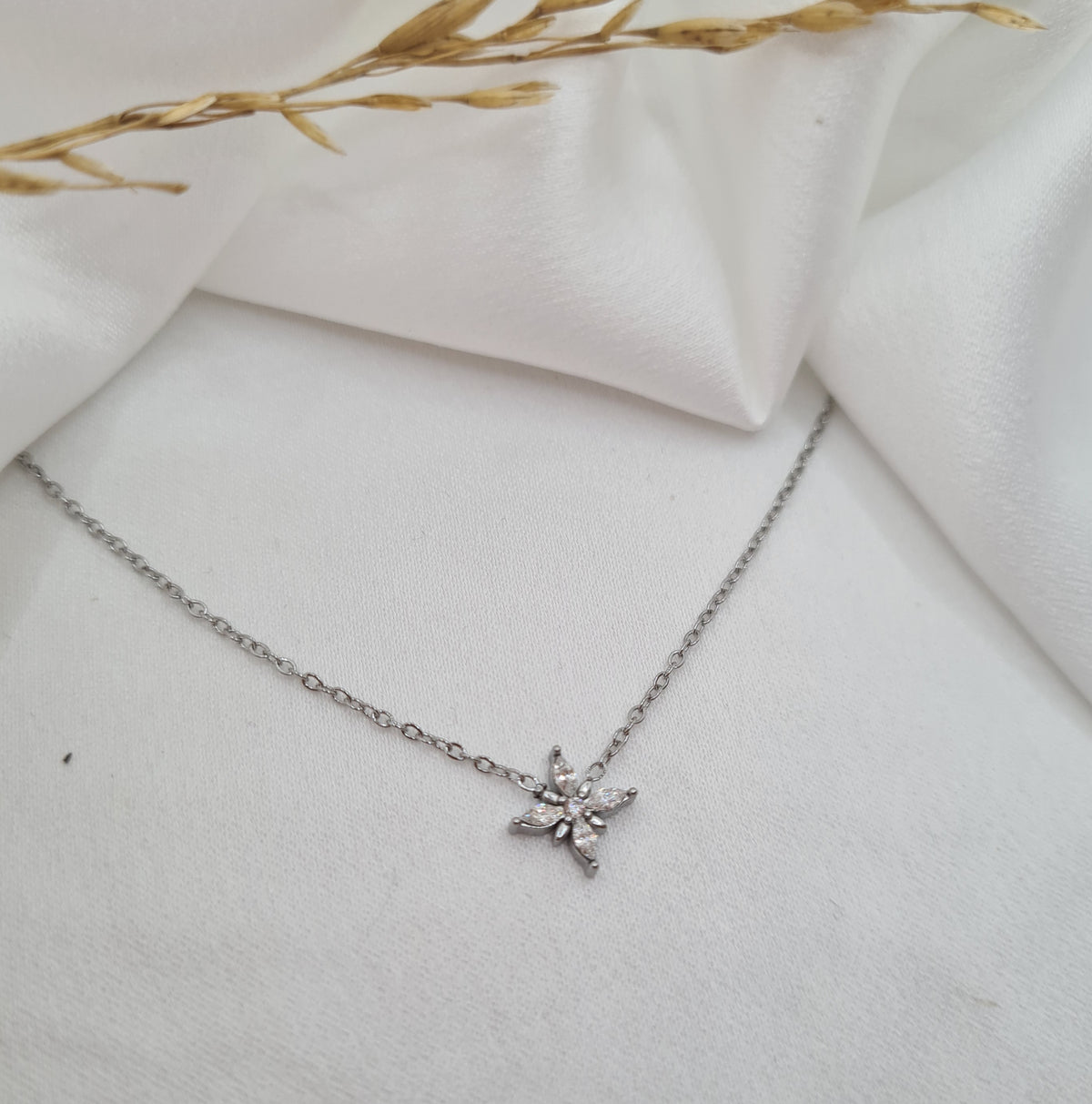 Collier CHLOE